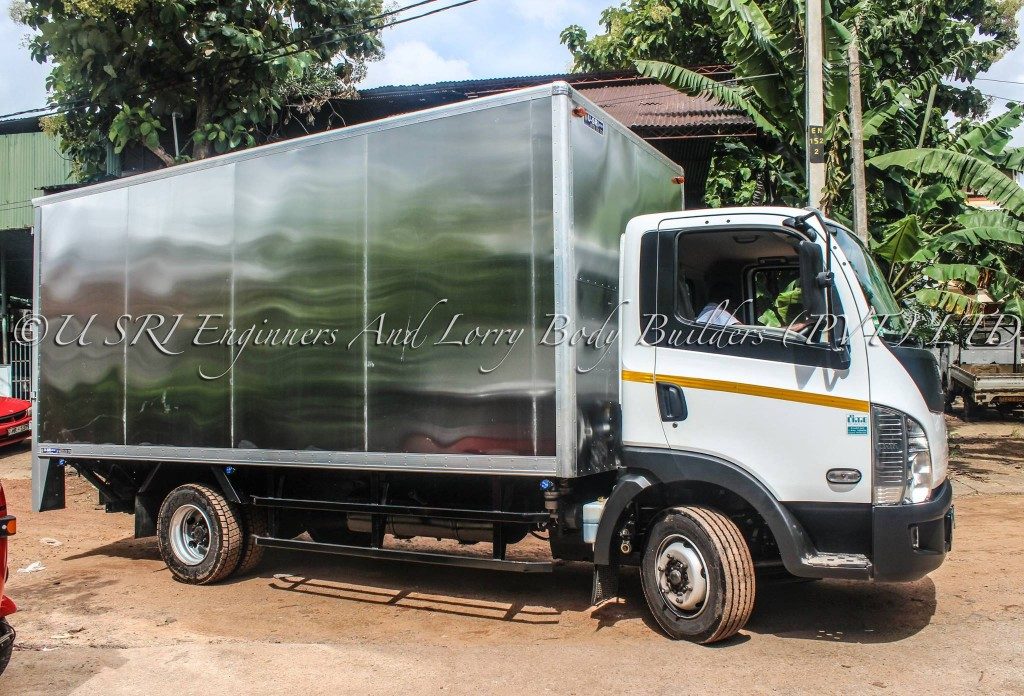 20 ft aluminium lorry body built by USRI Lorry Body Sri Lanka